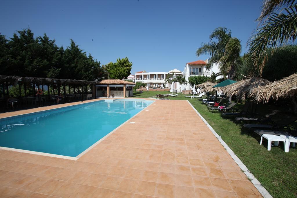 Iria Beach Екстер'єр фото