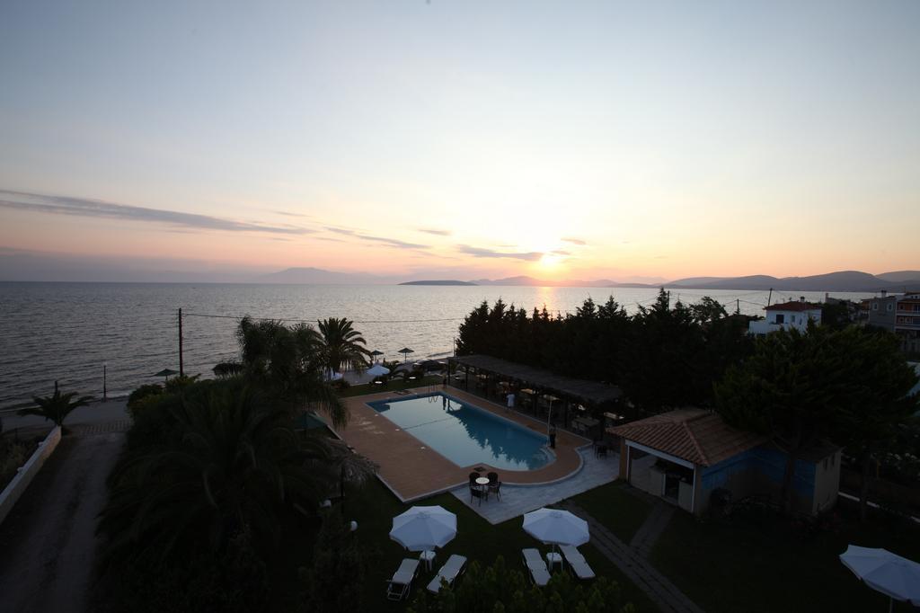 Iria Beach Екстер'єр фото