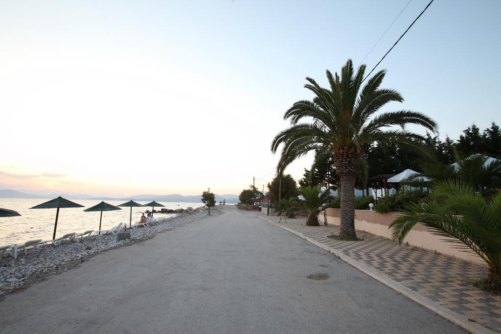 Iria Beach Екстер'єр фото