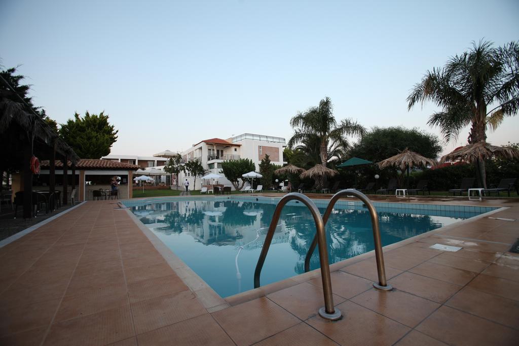 Iria Beach Екстер'єр фото