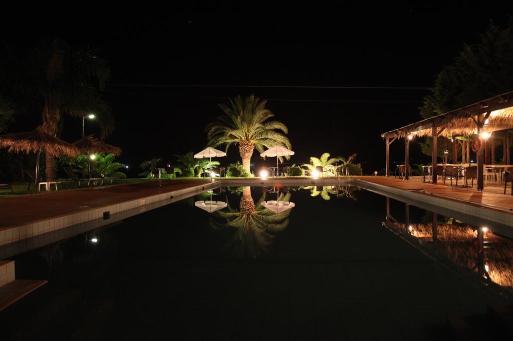Iria Beach Екстер'єр фото